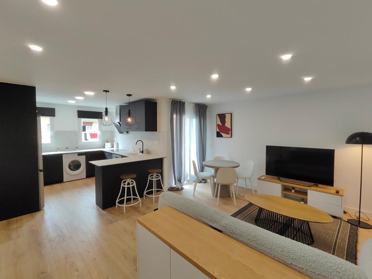 Fantastic Apartment Sant Adria Beach Sant Adrià de Besòs Esterno foto