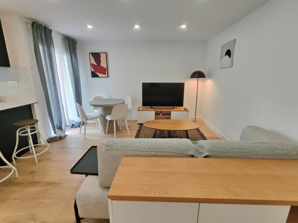 Fantastic Apartment Sant Adria Beach Sant Adrià de Besòs Esterno foto